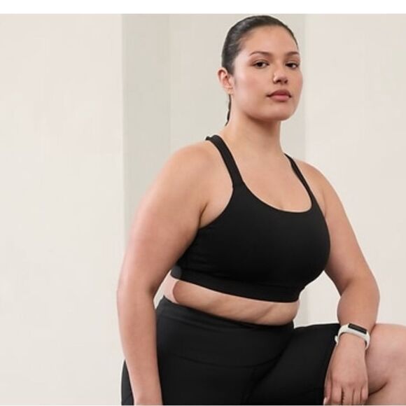 NWT Athleta Train Free Bra. A-C Black Medium - Picture 4 of 8